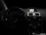  Centered wide dash shot photo